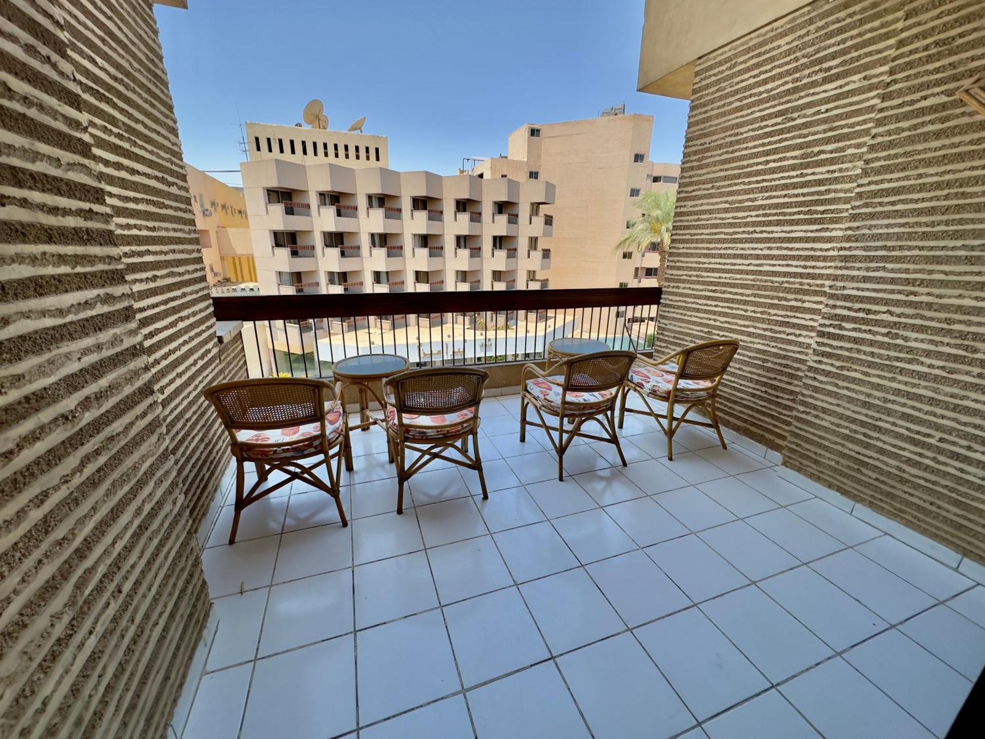 Gaddis Hotel, Suites And Apartments ลักซอร์ ภายนอก รูปภาพ